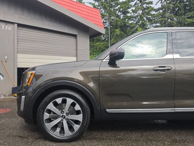 Used 2021 Kia Telluride EX w/ EX Premium Package AWD/4WD image 28