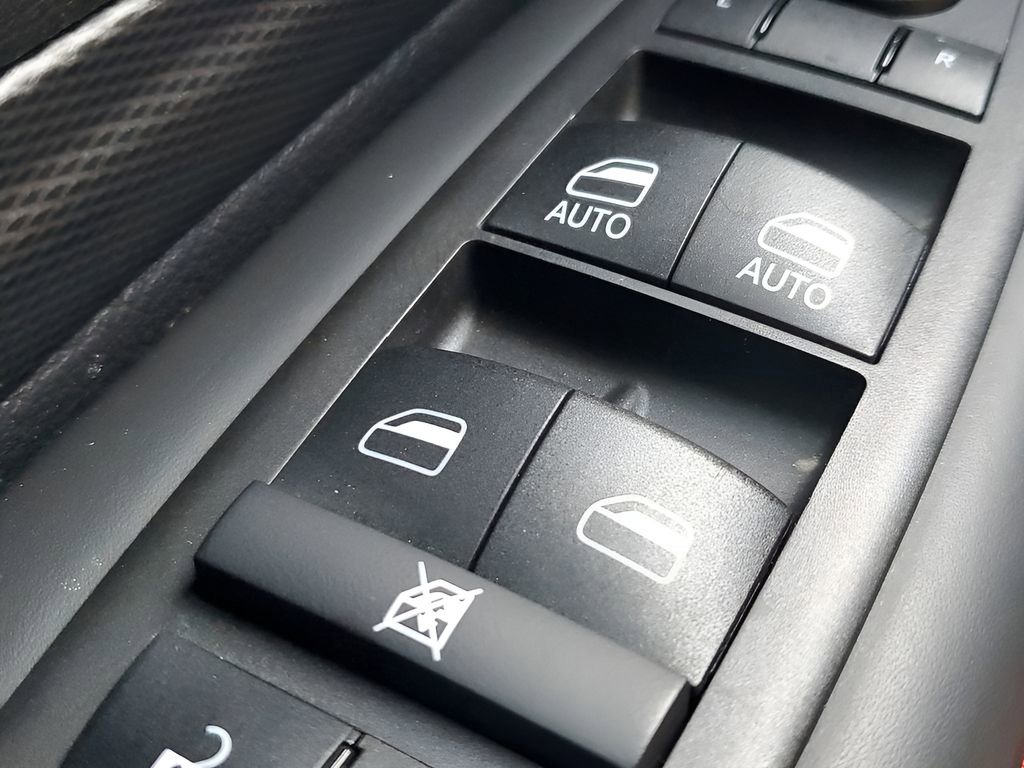 Used 2024 Dodge Durango GT image 33