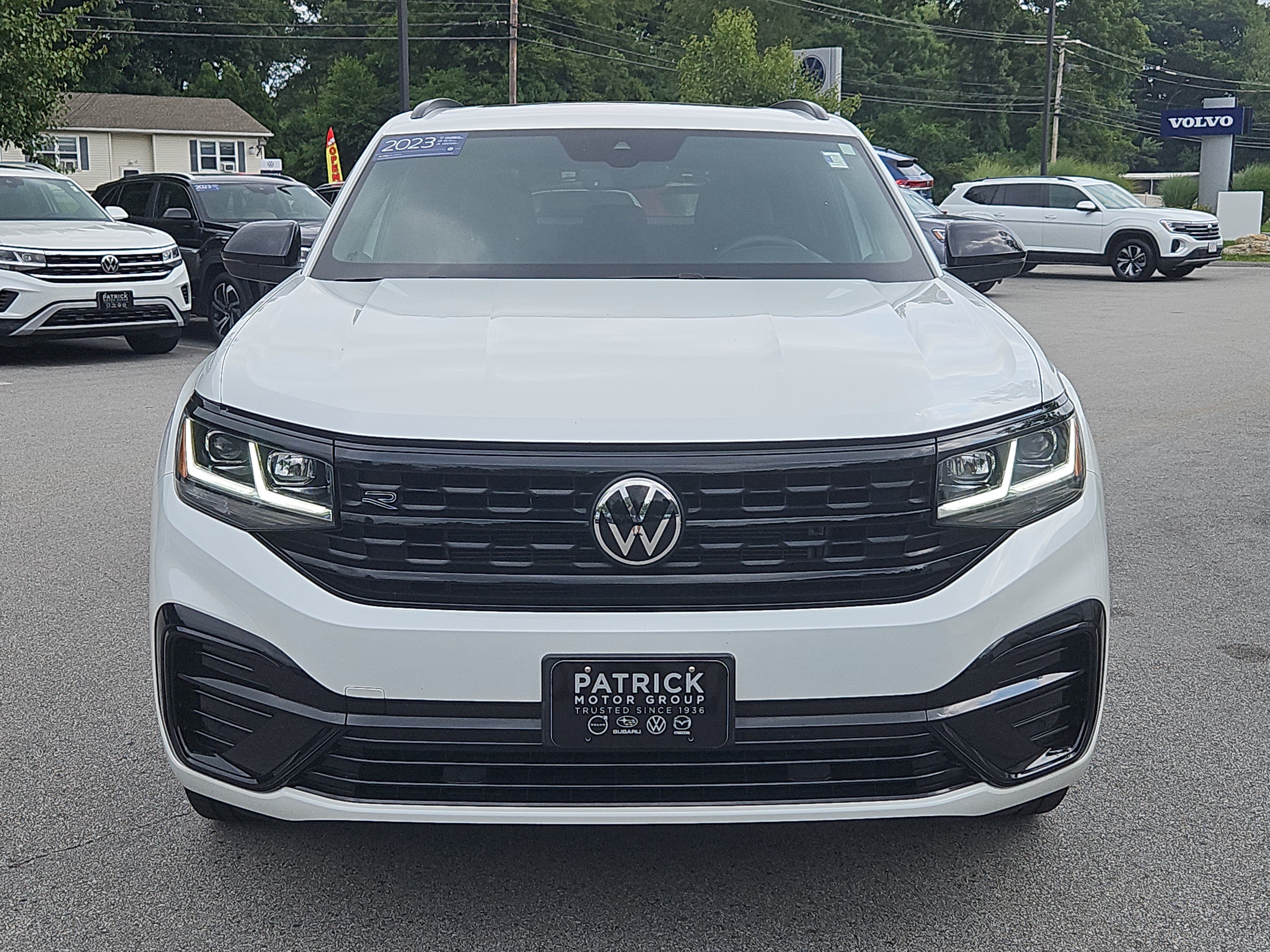 Certified 2023 Volkswagen Atlas Cross Sport SEL R-Line AWD/4WD image 28