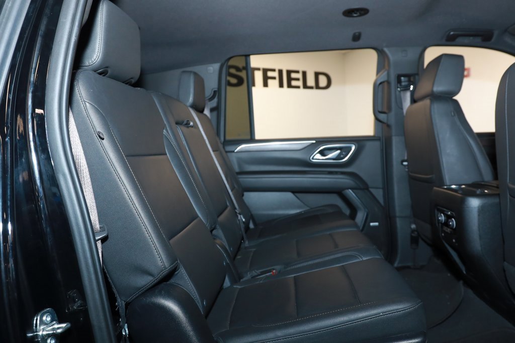 Used 2024 Chevrolet Suburban LT image 14
