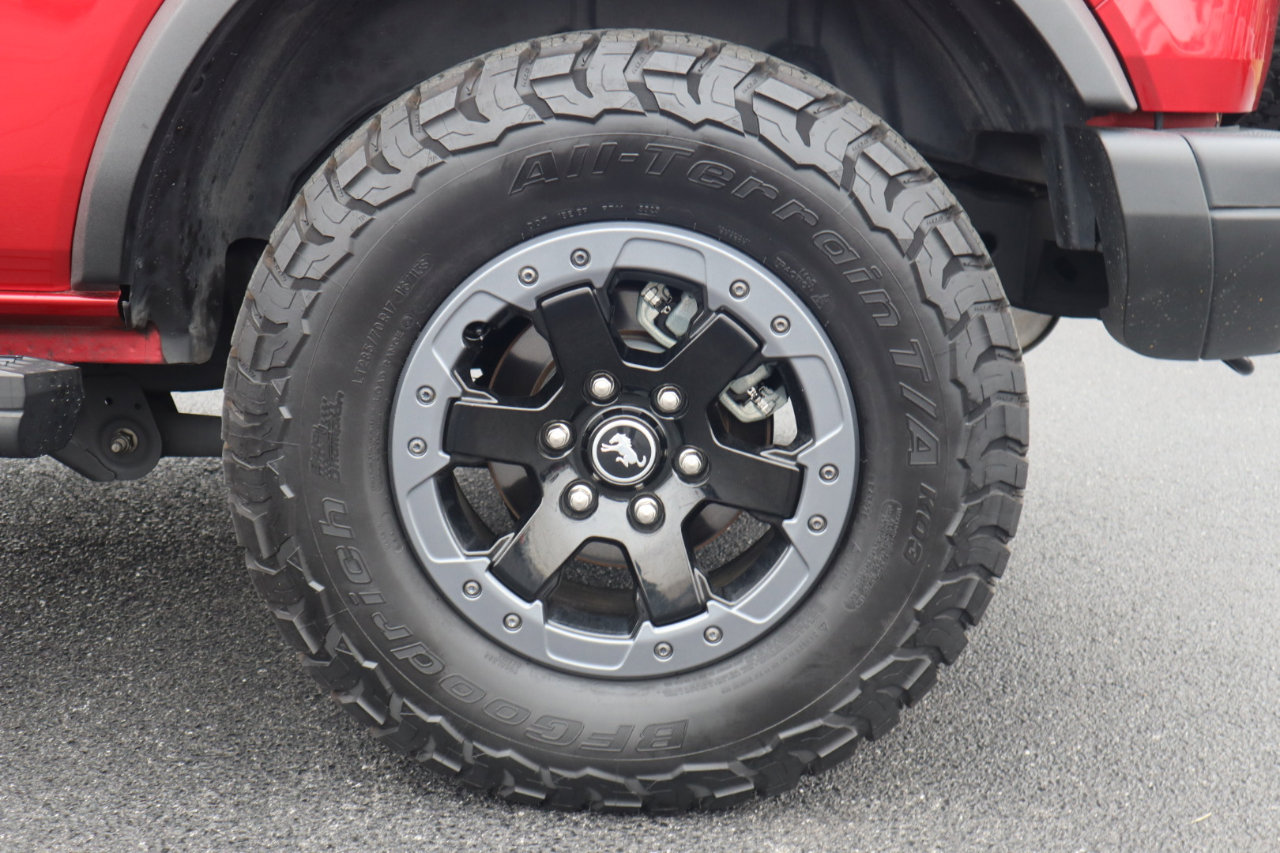 Used 2021 Ford Bronco Badlands image 29