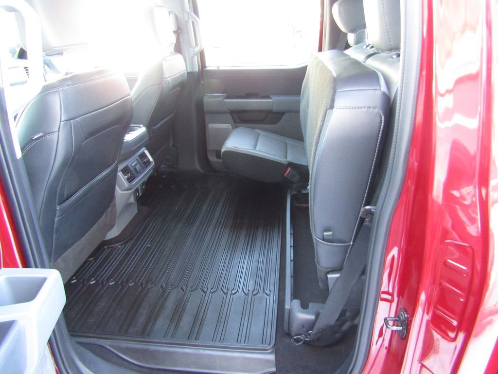 Used 2023 Ford F150 Lariat w/ Equipment Group 502A High image 39