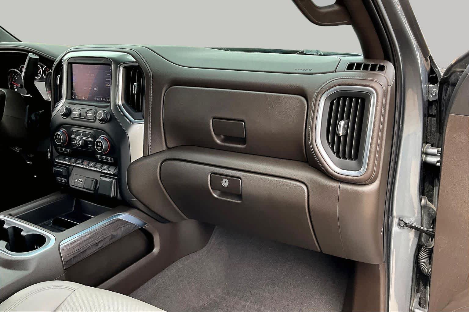 Used 2020 Chevrolet Silverado 1500 LTZ w/ LTZ Texas Edition RWD image 19