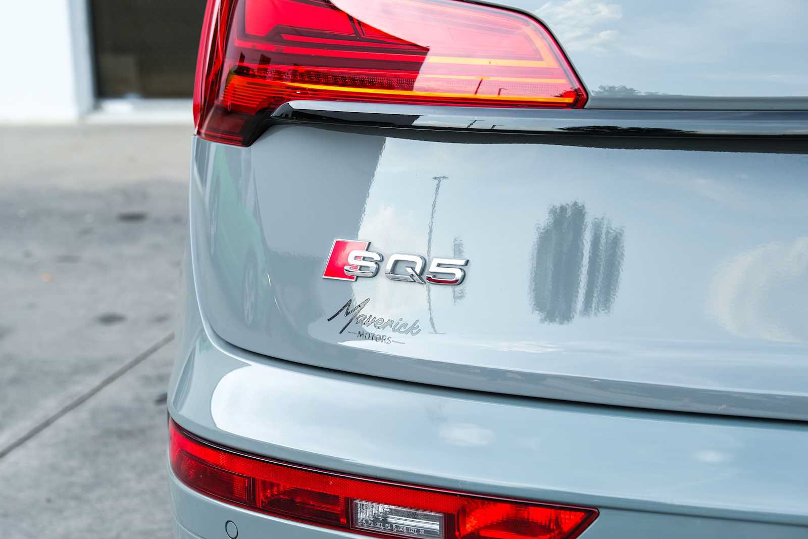 Used 2021 Audi SQ5 Premium Plus w/ Premium Plus Package AWD/4WD image 14