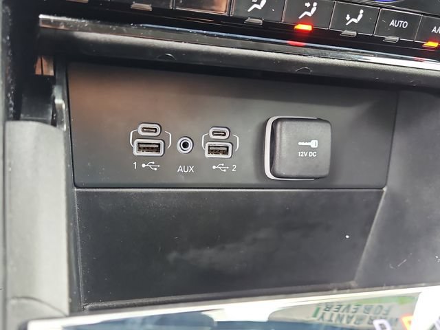 Used 2023 Jeep Grand Cherokee L Laredo RWD image 28