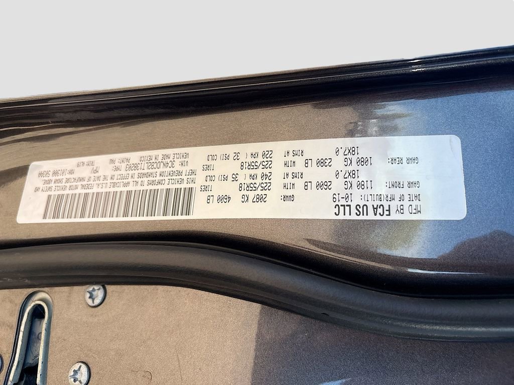 Used 2020 Jeep Compass Limited image 32