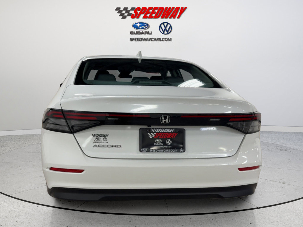 Used 2024 Honda Accord LX image 10