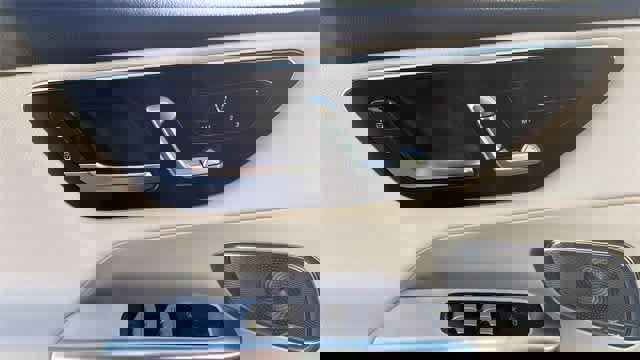 Certified 2026 Mercedes-Benz GLC 300 4MATIC image 17