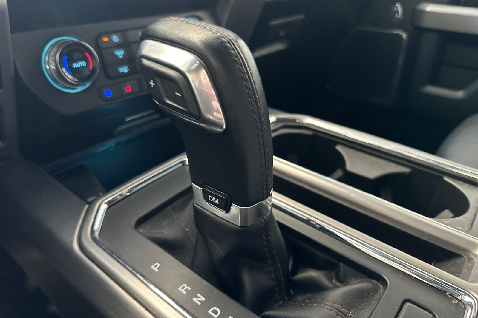 Used 2020 Ford F150 Platinum w/ Technology Package AWD/4WD image 22