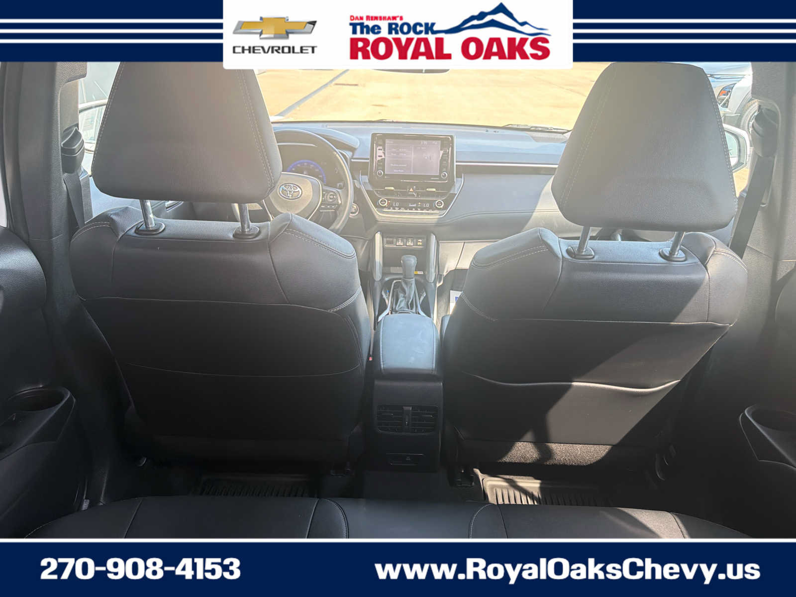 Used 2022 Toyota Corolla Cross XLE w/ Convenience Package AWD/4WD image 29