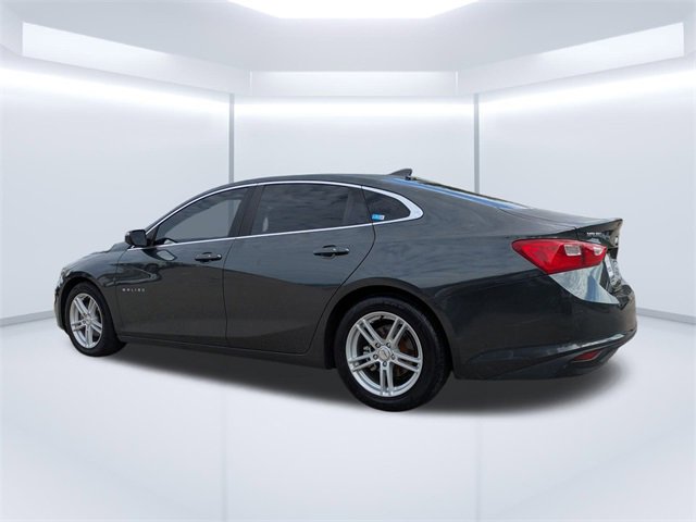 Used 2017 Chevrolet Malibu LT image 6