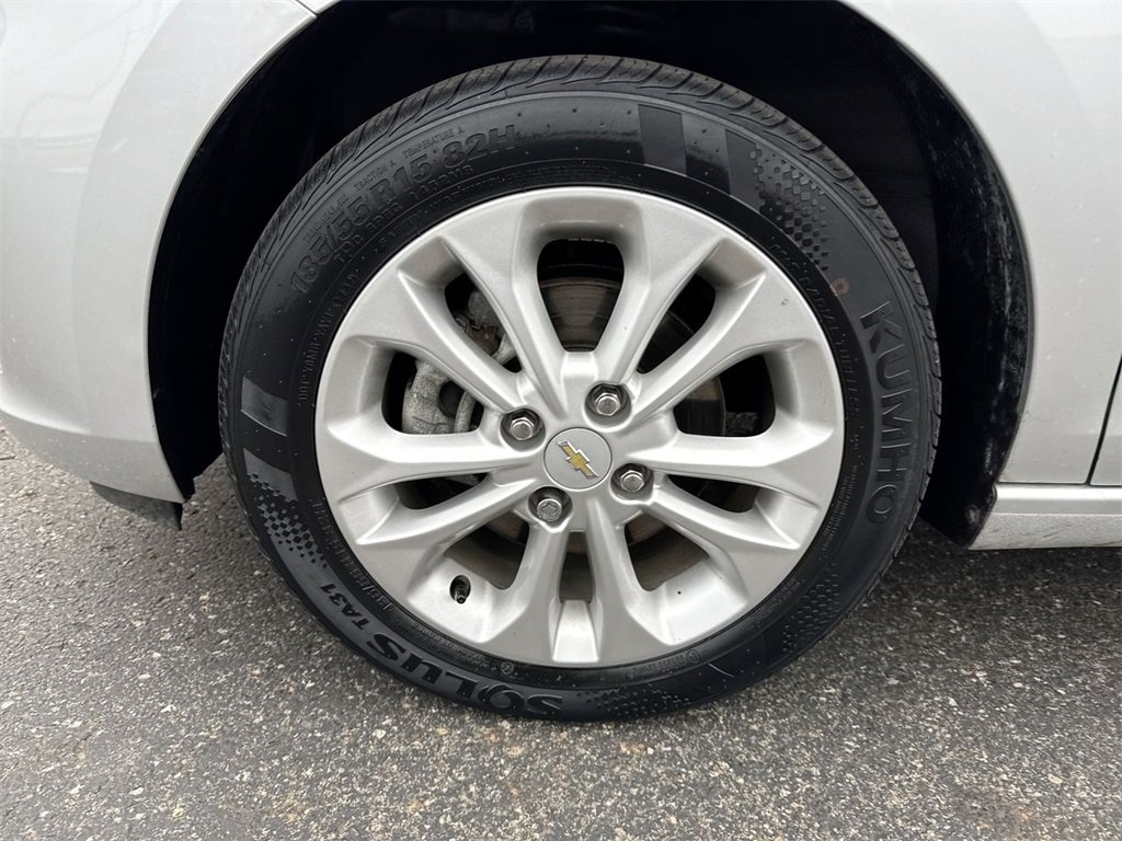 Used 2022 Chevrolet Spark LT image 10