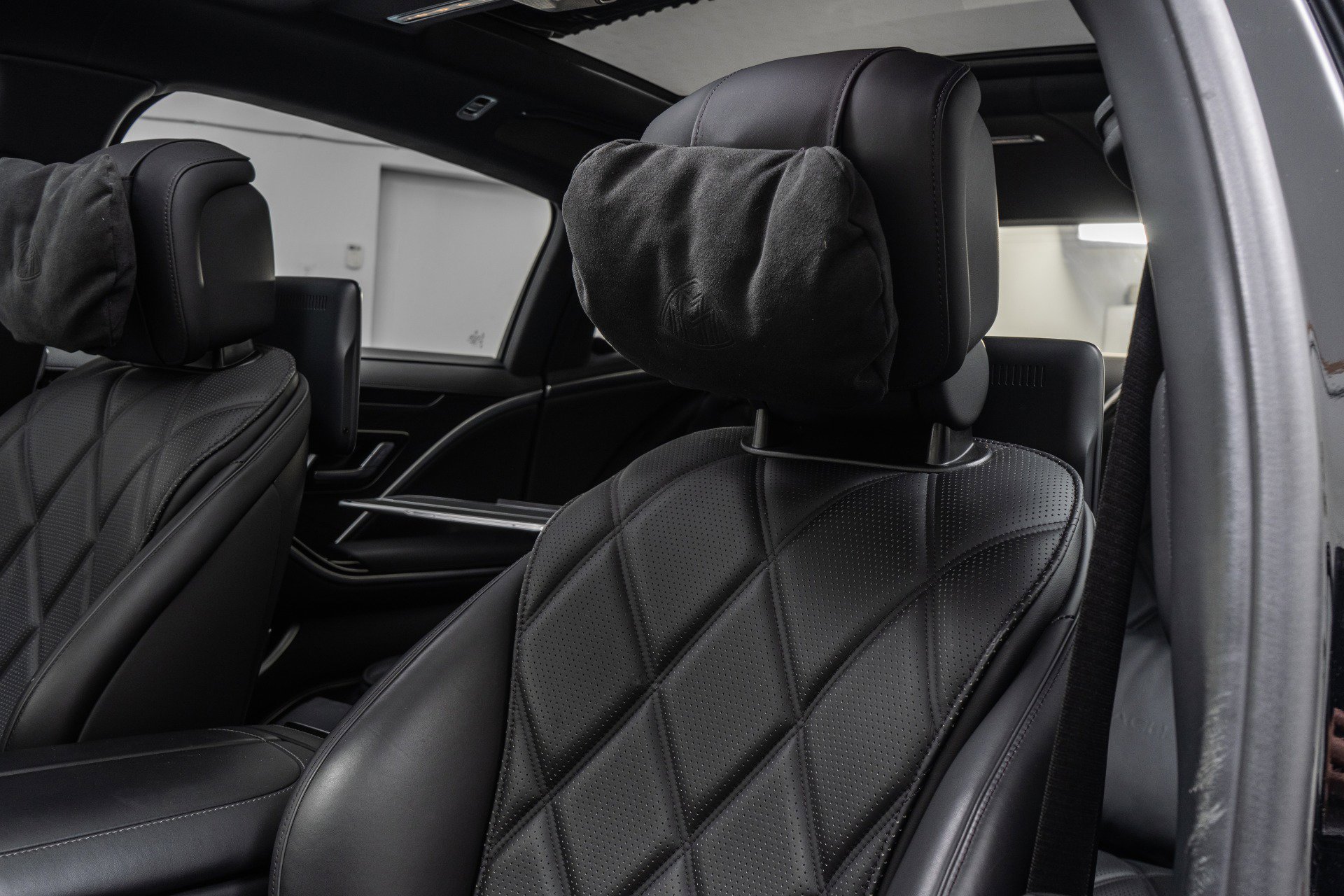 Used 2022 Mercedes-Benz Maybach S 680 S 680 -Executive Rear Seat Pac image 26
