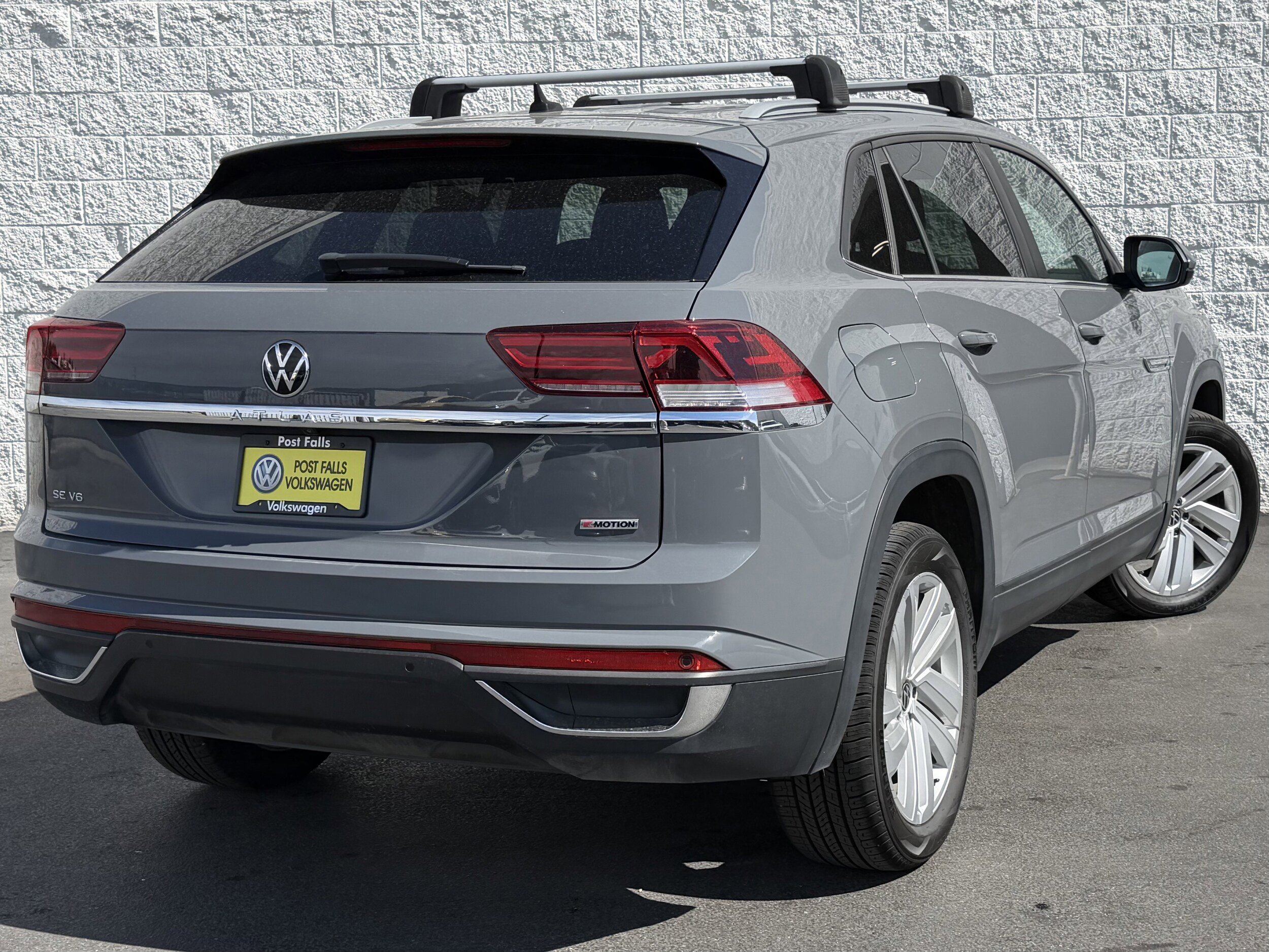 Used 2020 Volkswagen Atlas Cross Sport SE AWD/4WD image 8
