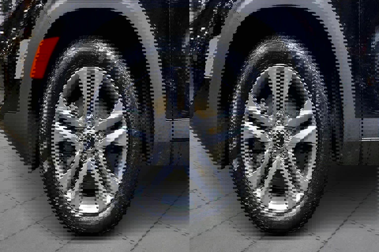 Used 2023 Kia Seltos LX image 11