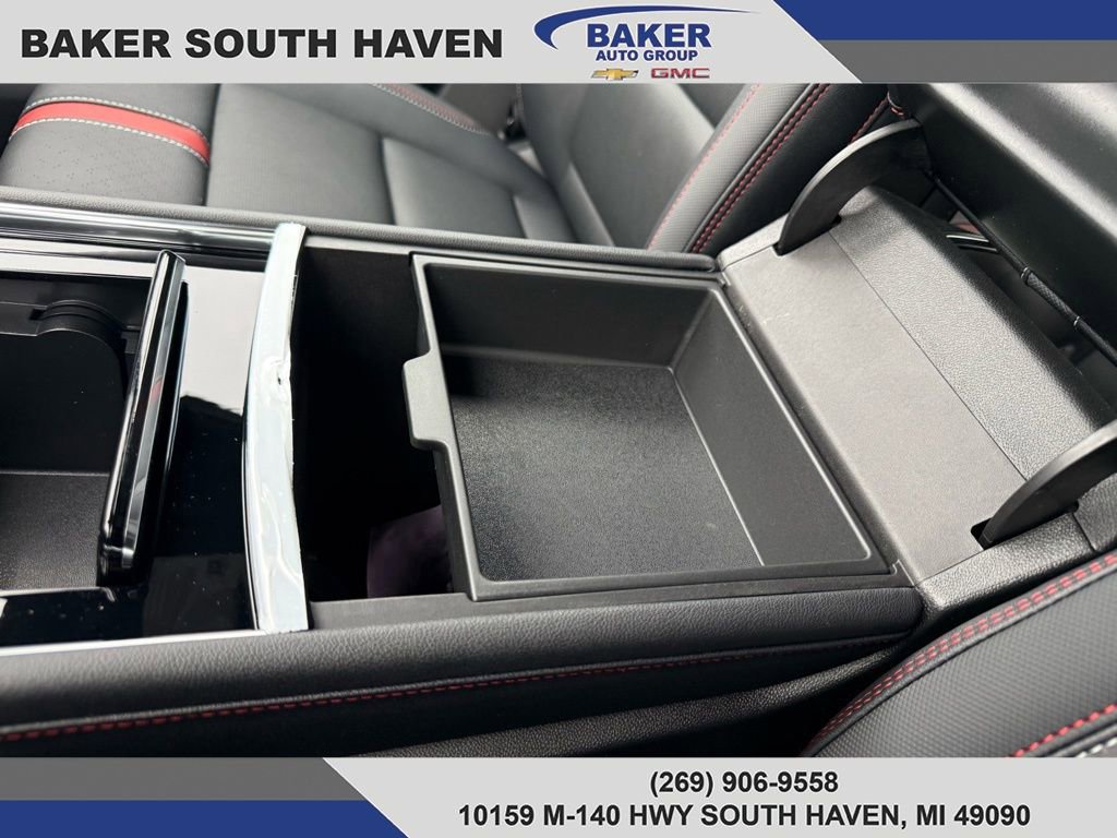 New 2026 Chevrolet Traverse RS w/ LPO, Floor Liner Package image 39