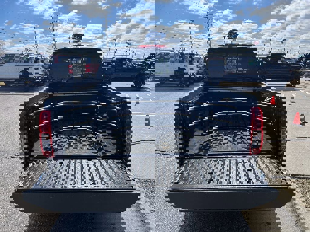 Used 2018 Nissan Frontier SV w/ Value Truck Package image 16