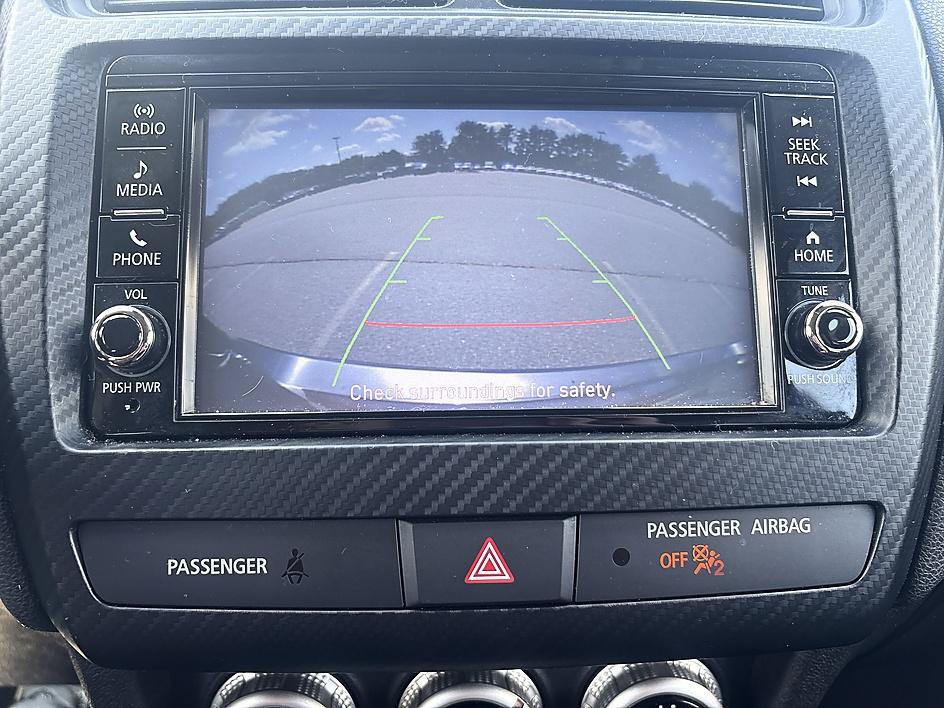 Used 2021 Mitsubishi Outlander Sport ES FWD image 16