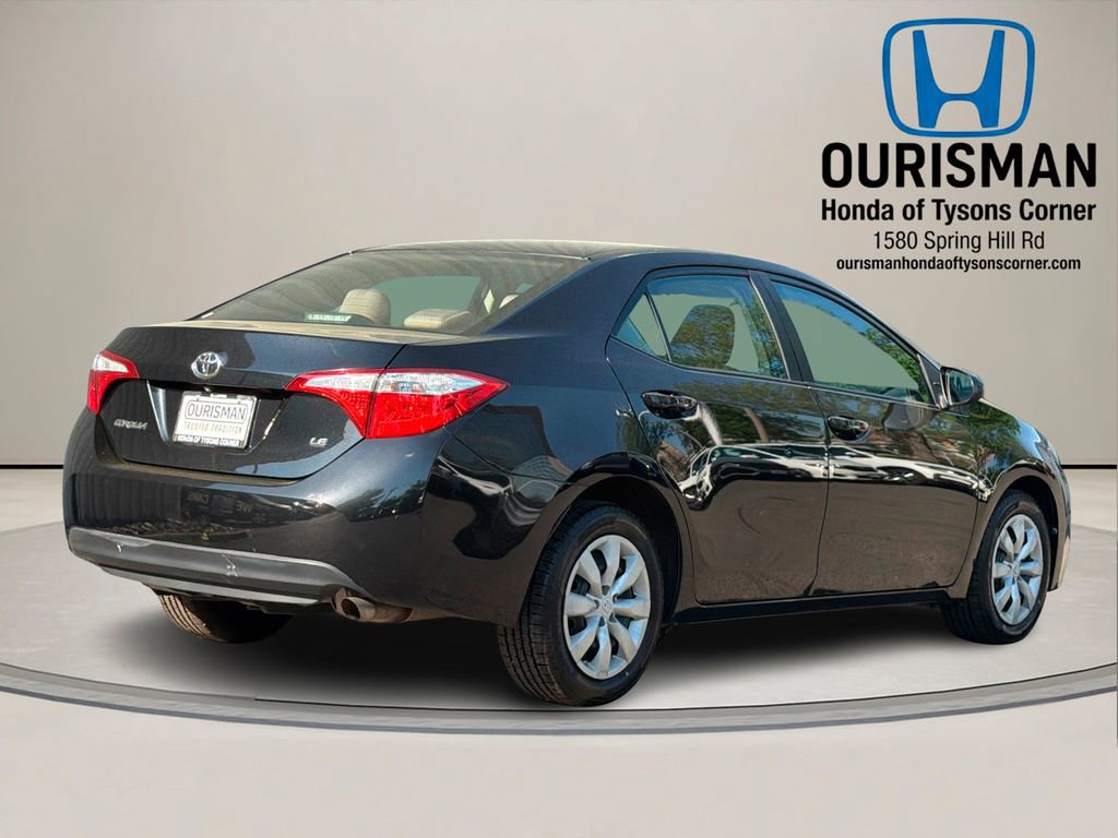 Used 2015 Toyota Corolla LE FWD image 3