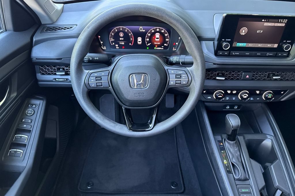 Certified 2025 Honda Accord SE image 11
