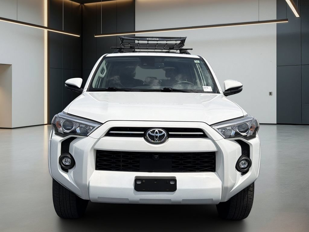 Used 2023 Toyota 4Runner SR5 Premium w/ Moonroof Package RWD image 9