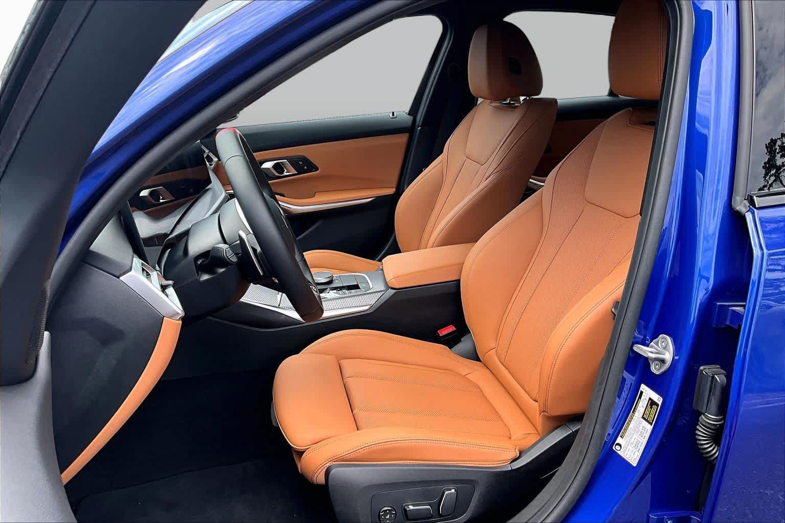 Used 2025 BMW M340i Sedan RWD image 8