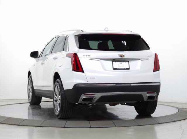 Certified 2023 Cadillac XT5 Premium Luxury w/ LPO, Floor Liner Package image 3