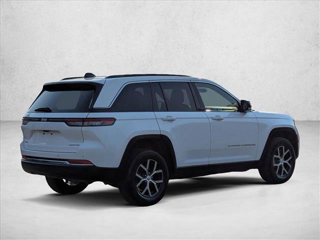 Used 2024 Jeep Grand Cherokee Limited image 5