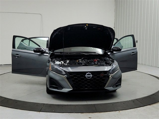 New 2025 Nissan Altima 2.5 SR w/ SR Premium Package image 10