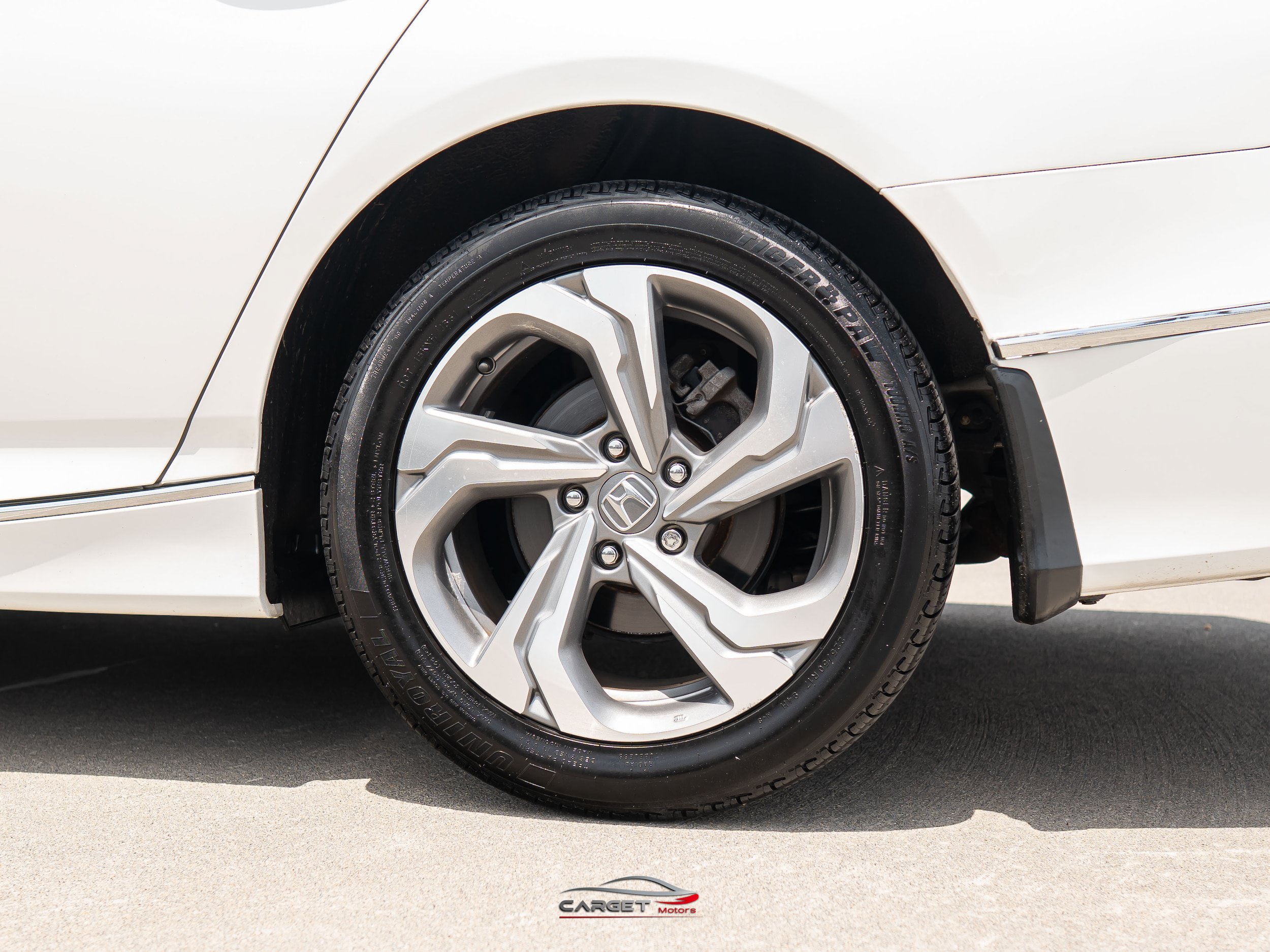 Used 2020 Honda Accord EX-L image 12