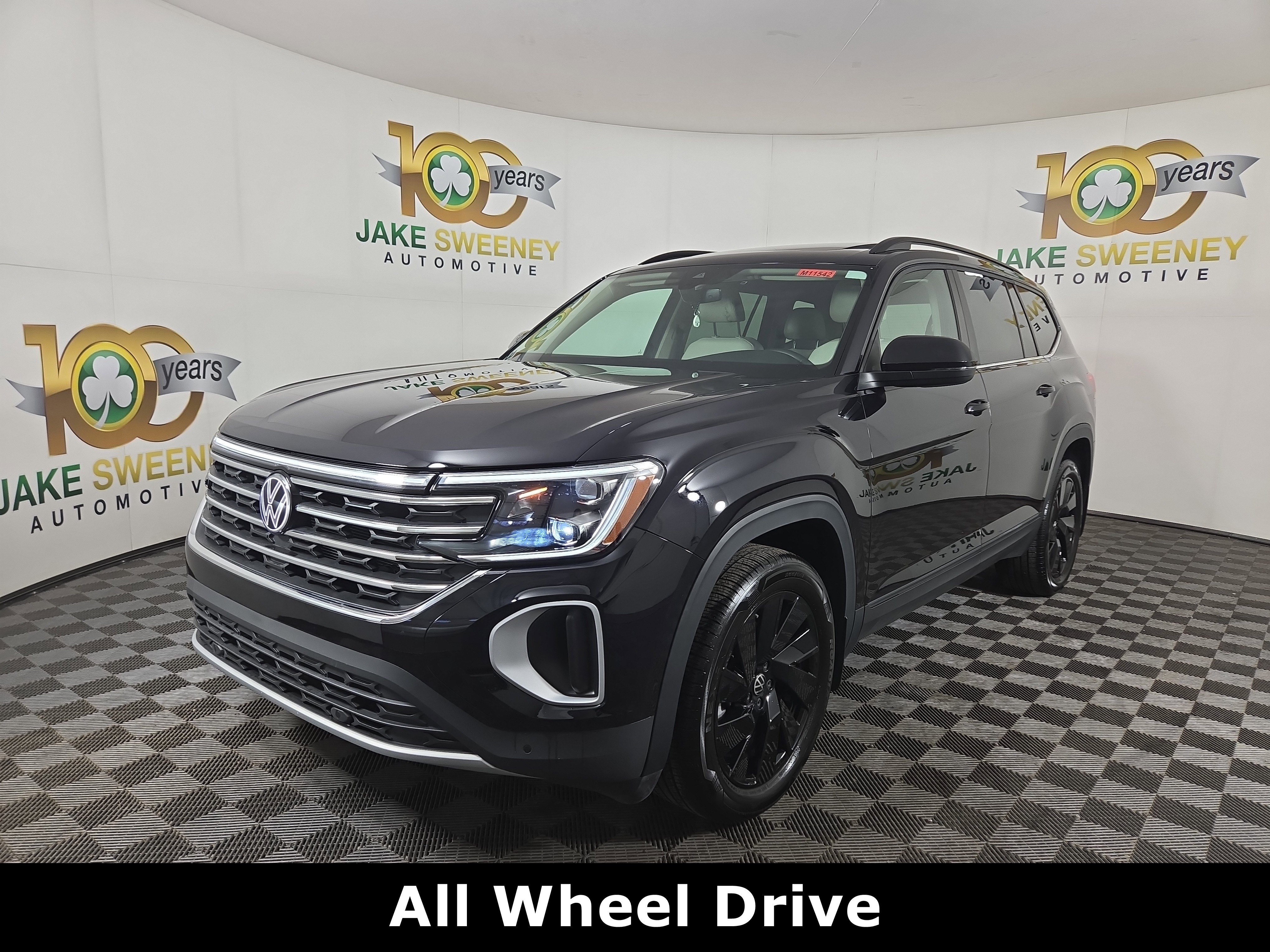 Used 2025 Volkswagen Atlas SE image 4