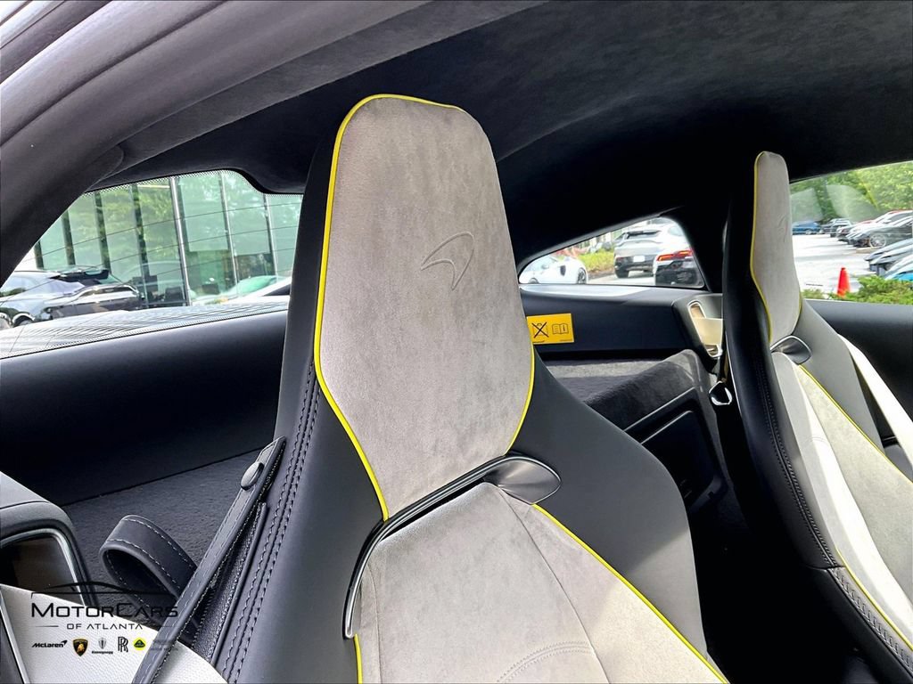 New 2026 McLaren Artura RWD image 14