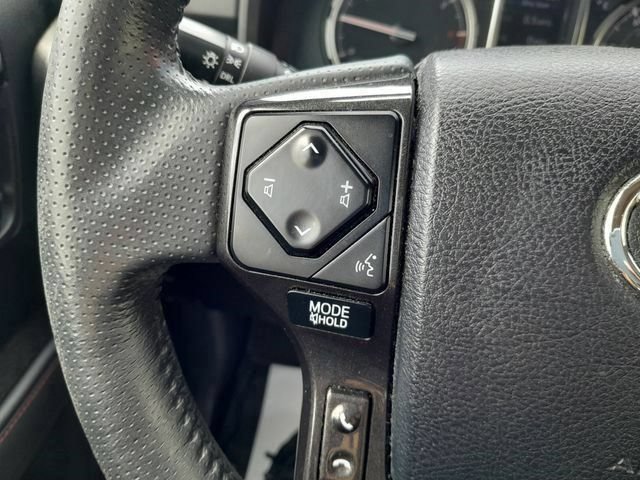 Used 2020 Toyota 4Runner TRD Off-Road Premium w/ Moonroof Package AWD/4WD image 14