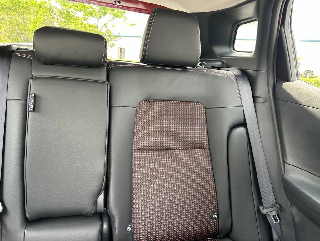 New 2026 Nissan Kicks SR FWD image 15