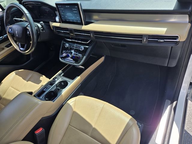 Used 2021 Lincoln Corsair Reserve w/ Equipment Group 201A image 17