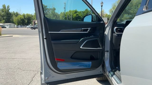 Certified 2025 Kia Telluride SX Prestige X-Line AWD/4WD image 20