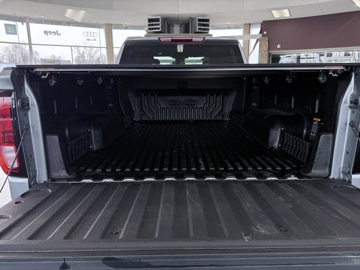 Used 2025 GMC Sierra 1500 Elevation AWD/4WD image 25