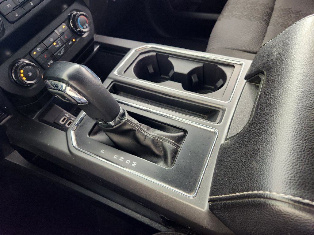 Used 2019 Ford F150 XLT w/ Equipment Group 302A Luxury AWD/4WD image 26