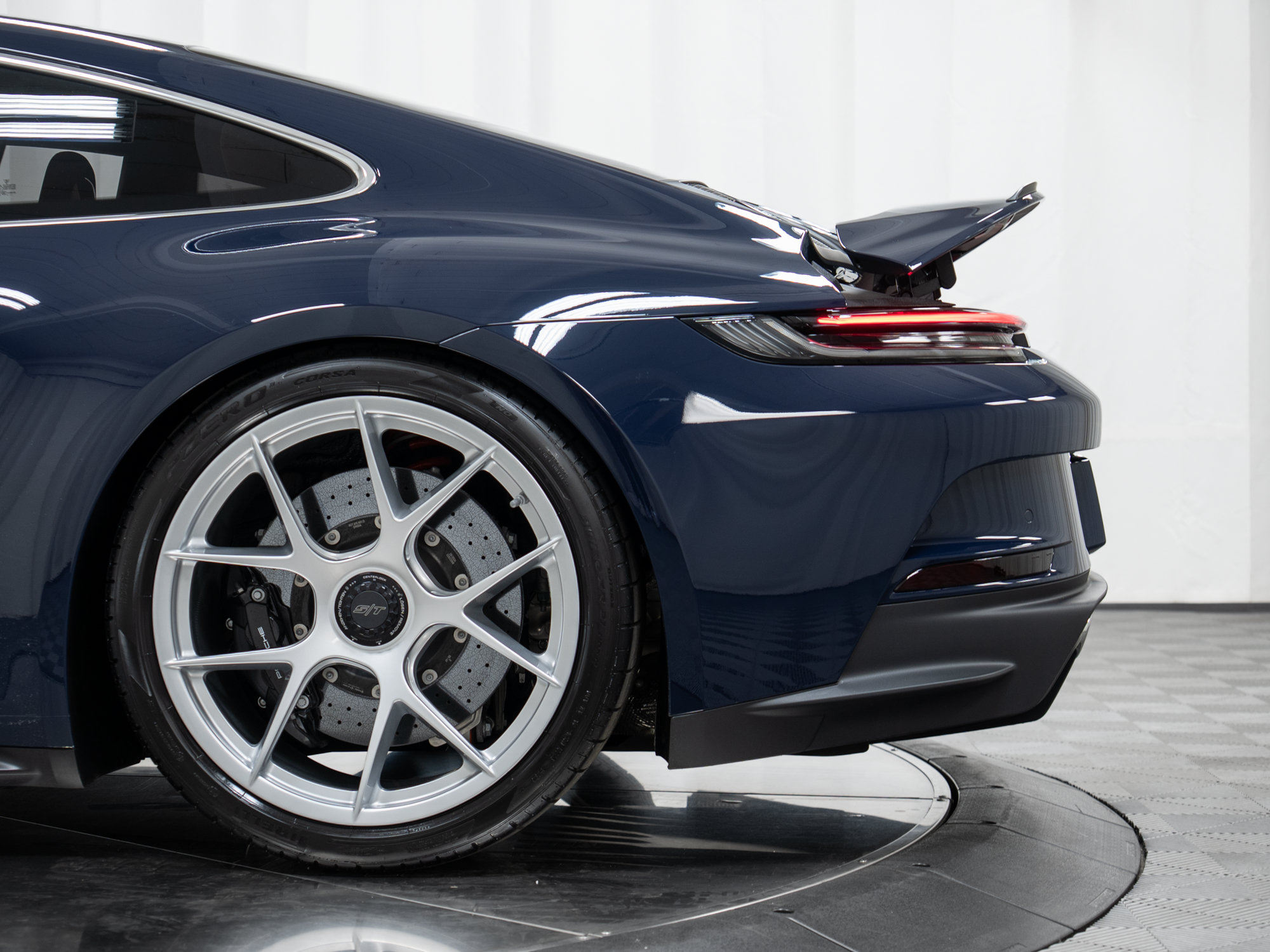 Used 2024 Porsche 911 GT3 RS RWD image 49