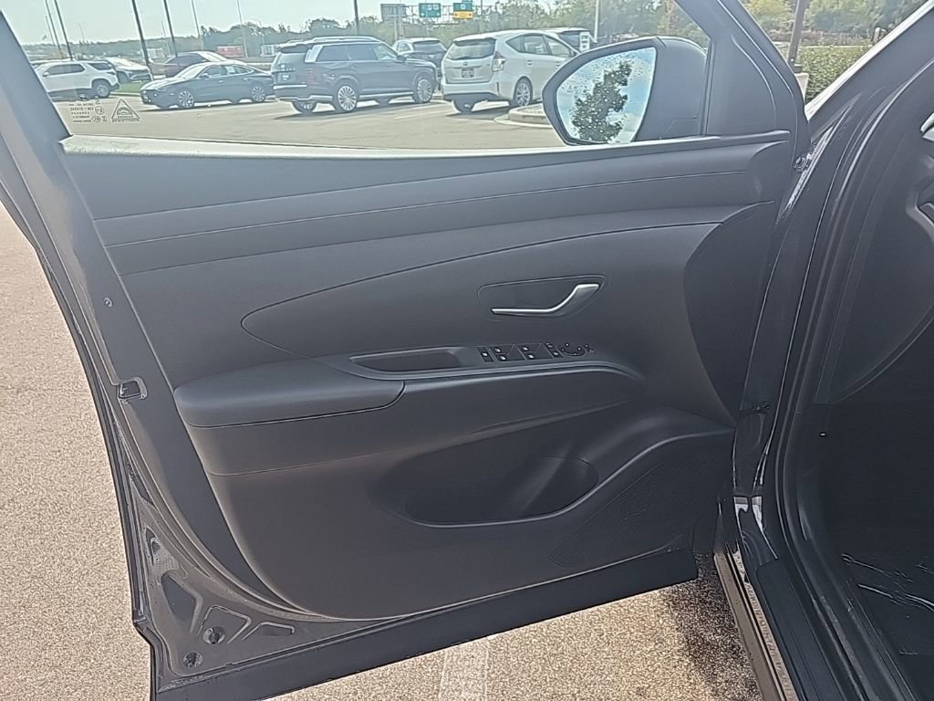 New 2026 Hyundai Tucson XRT image 10