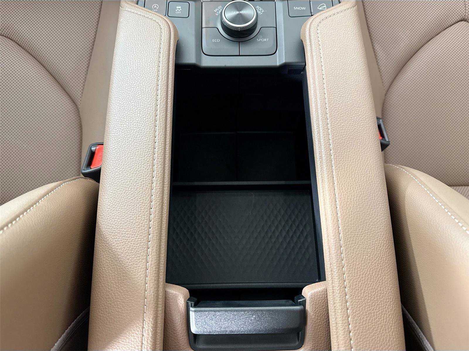 Certified 2026 Toyota Grand Highlander Platinum image 38