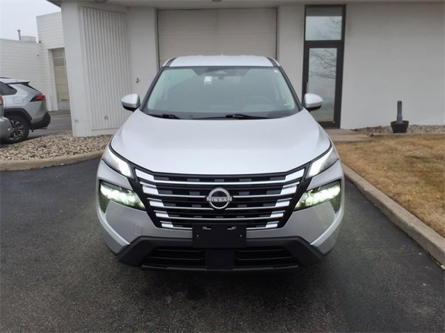 Used 2024 Nissan Rogue SV image 23