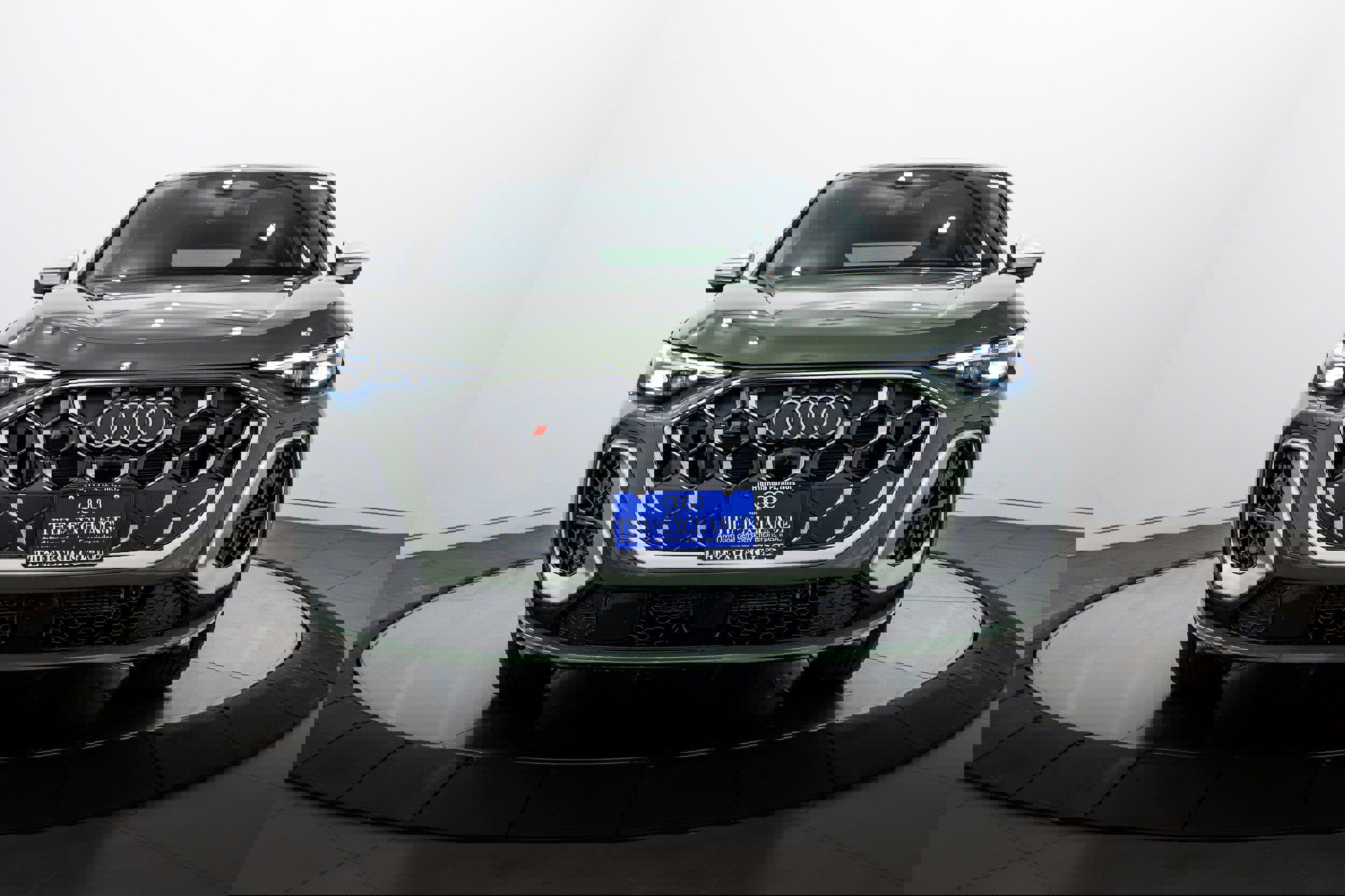 New 2025 Audi SQ5 Premium Plus image 25