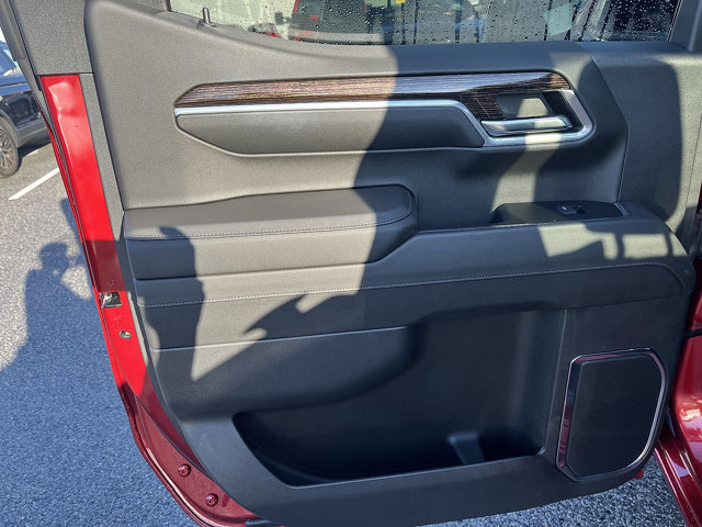 Used 2024 GMC Sierra 1500 Elevation image 35