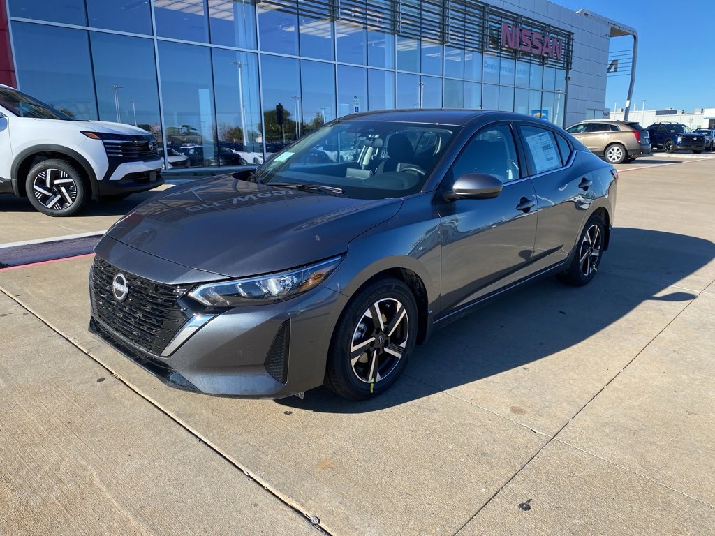 New 2025 Nissan Sentra SV