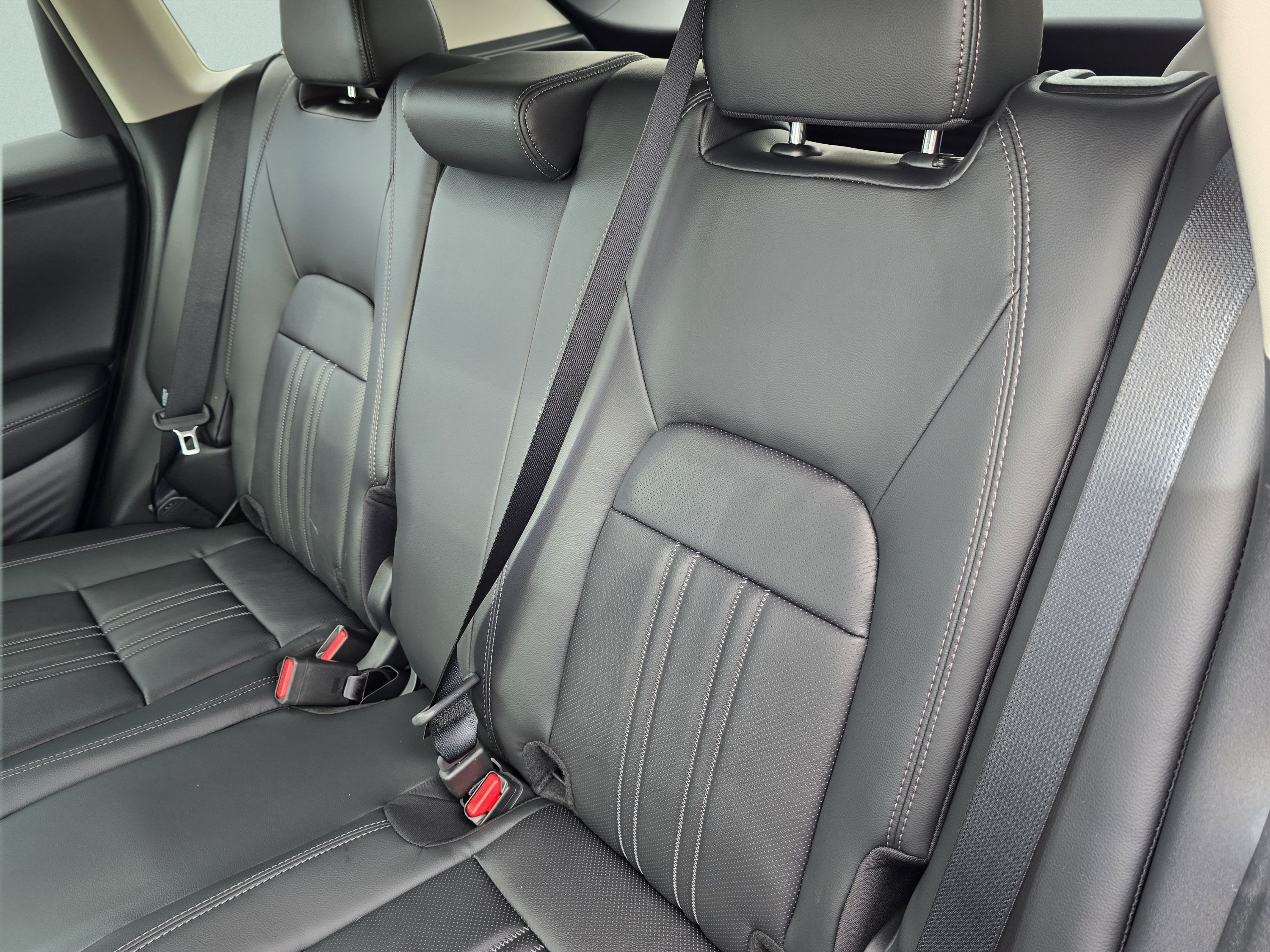 New 2027 Honda HR-V EX-L image 5