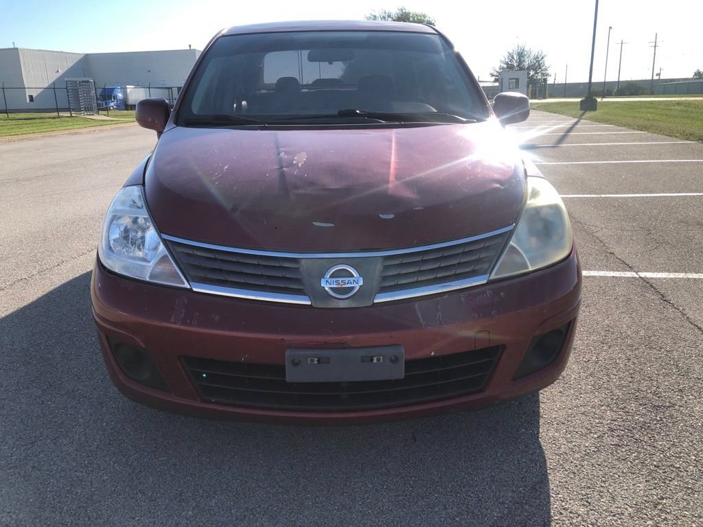 Used 2009 Nissan Versa 1.8 S w/ PWR Pkg FWD image 2
