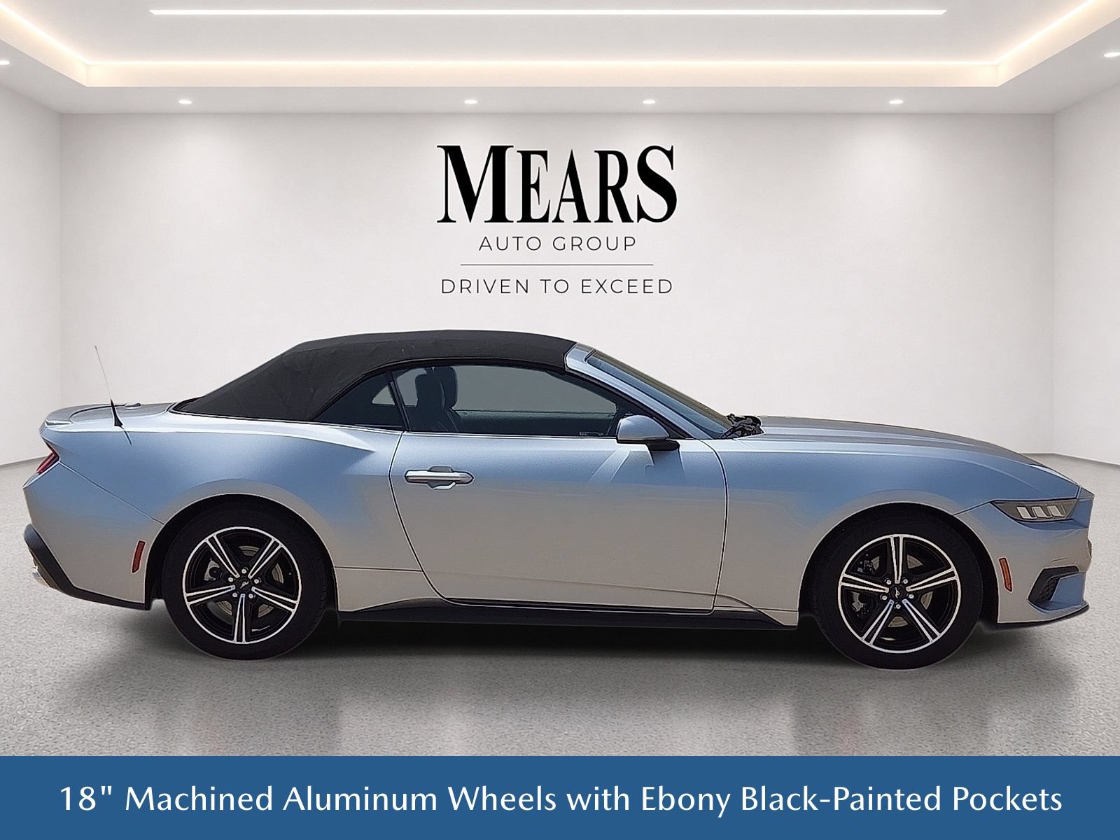 Used 2024 Ford Mustang Premium RWD image 7