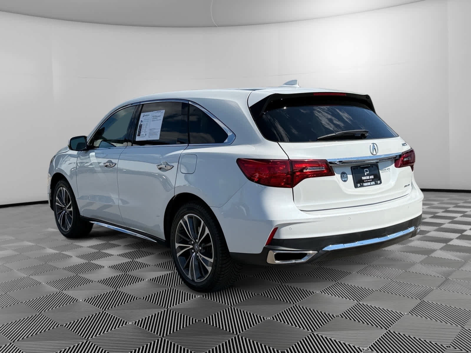 Used 2020 Acura MDX w/ Technology Package AWD/4WD image 3