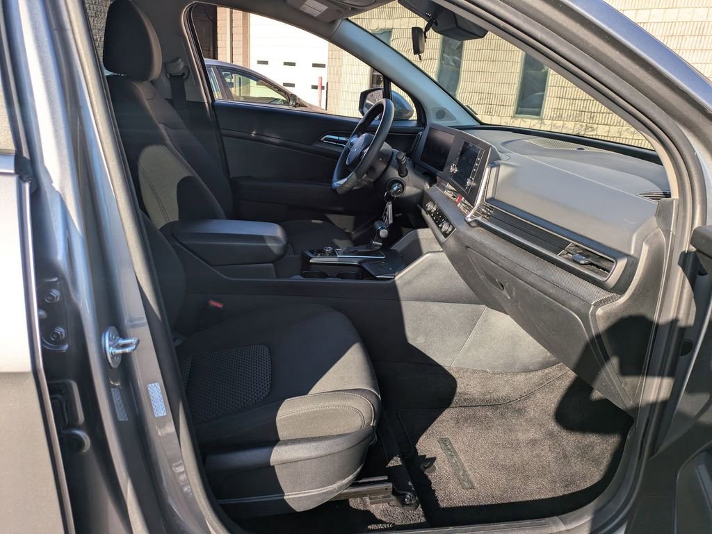 Used 2024 Kia Sportage LX image 33